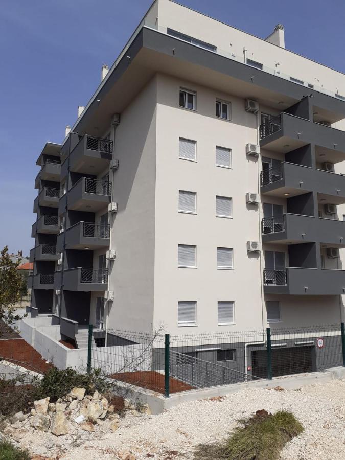 Meladica Appartement *